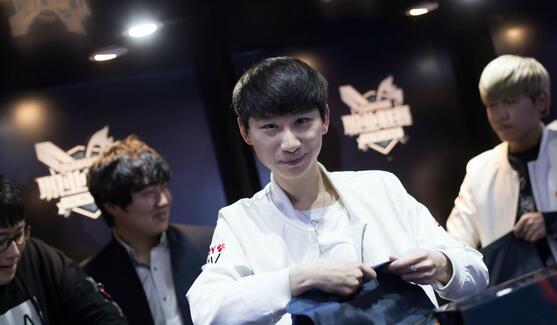 采访QG IEM小狗随队出征 目标就是冠军